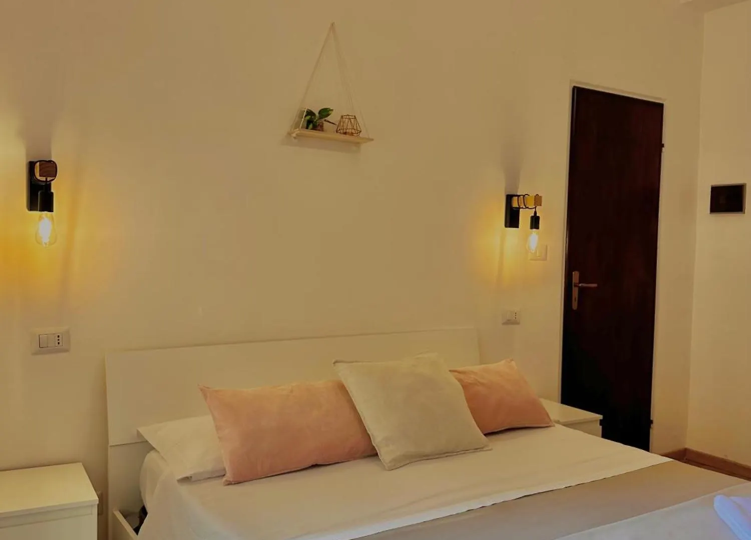 Sunflower Apartment Taormina Italy